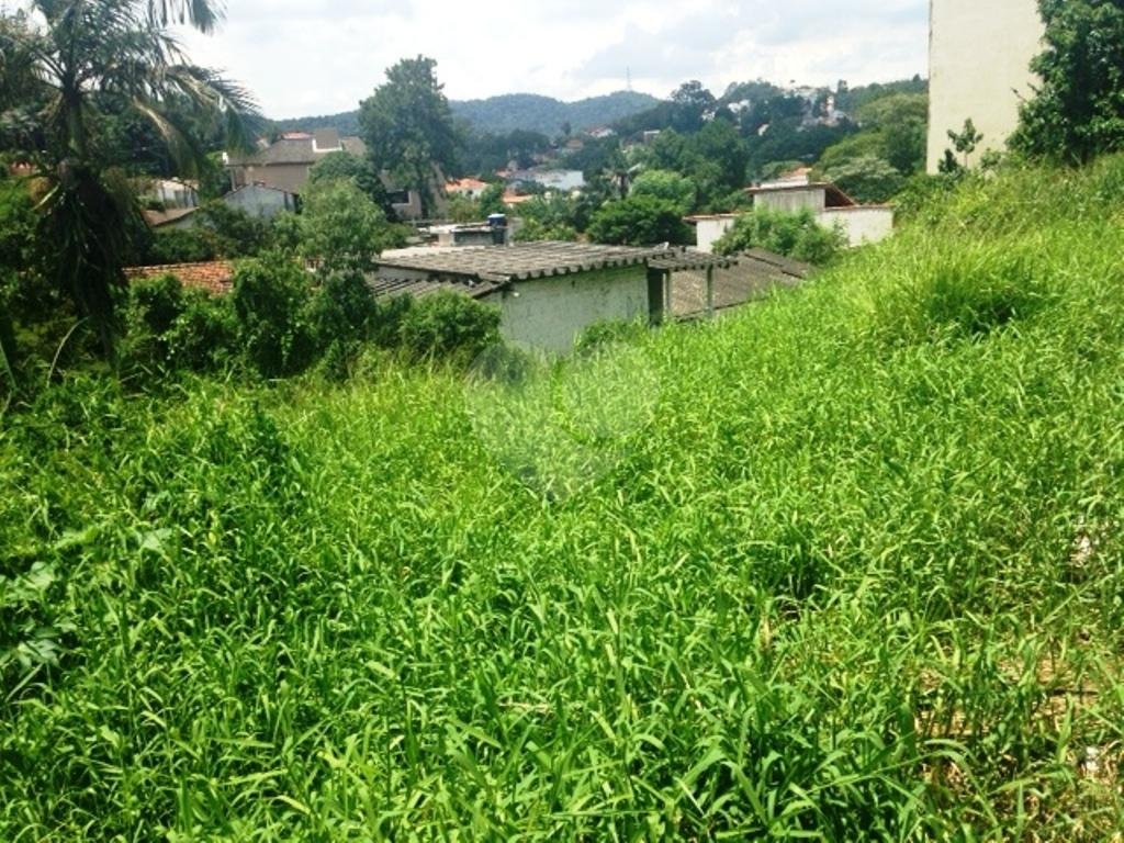 Terreno com 1300 m² próximo ao Parque  Horto Florestal