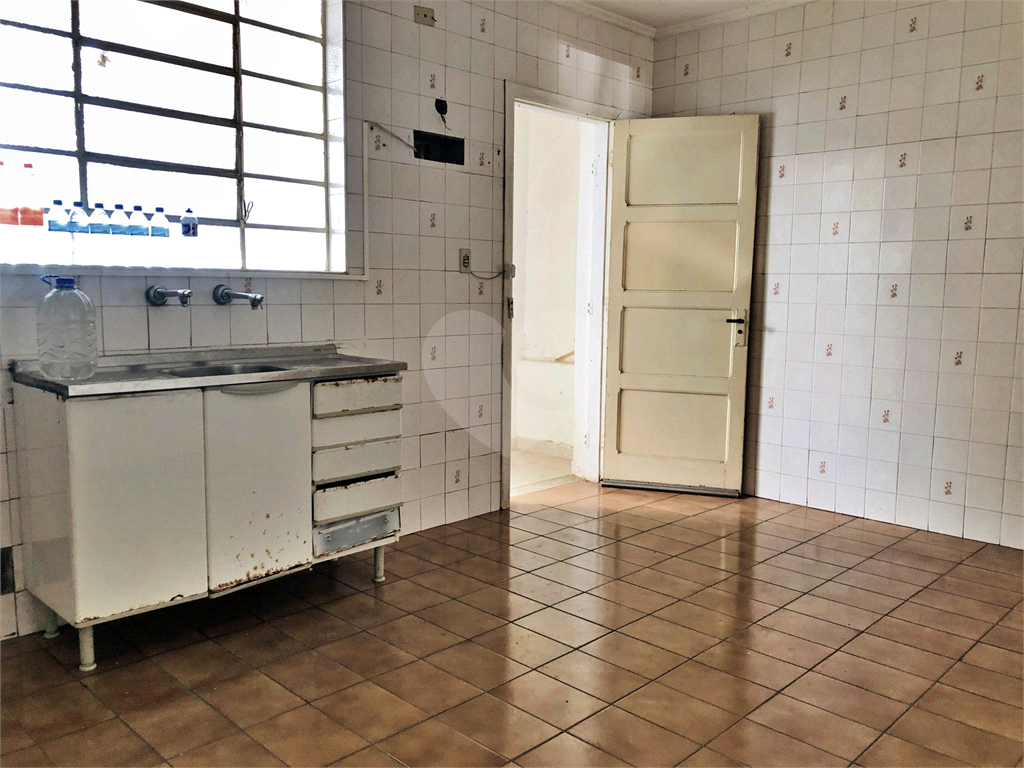 Sobrado à venda com 2 quartos, 130m² - Foto 18