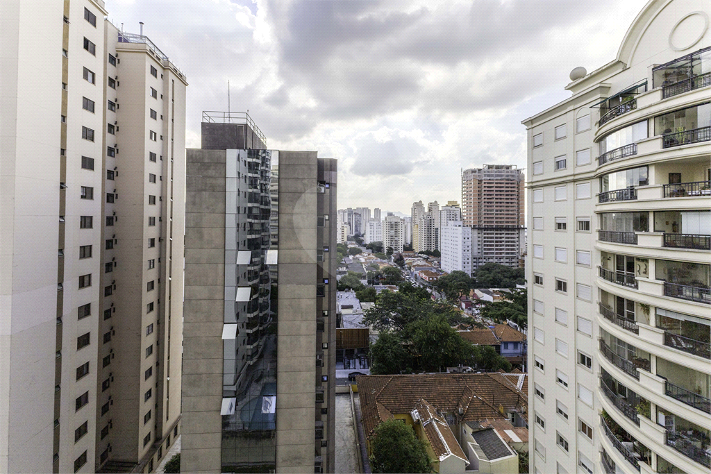 Apartamento - Perdizes - 1 Dormitório - 55 m².