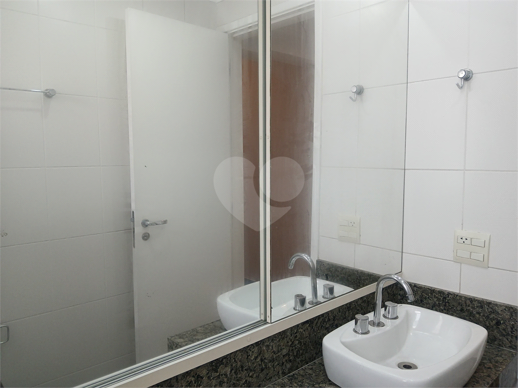 Apartamento - Perdizes - 1 Dormitório - 55 m².