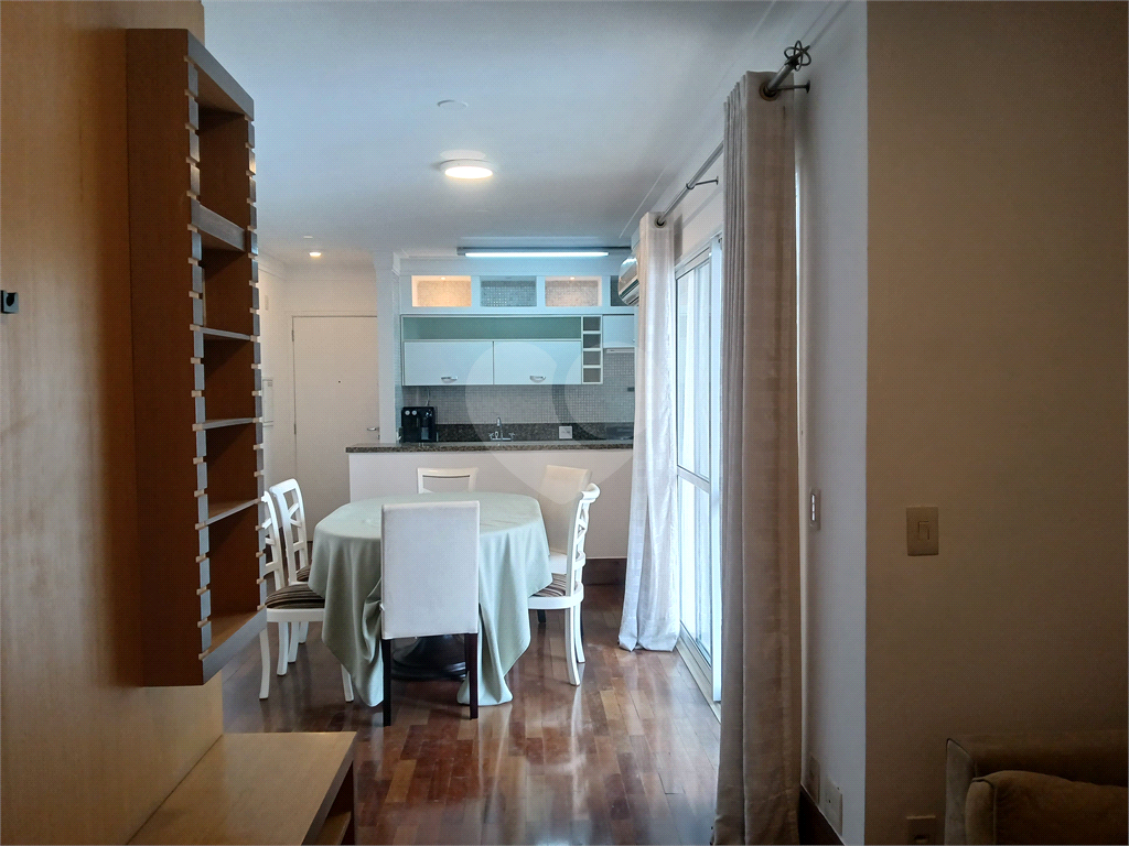 Apartamento - Perdizes - 1 Dormitório - 55 m².