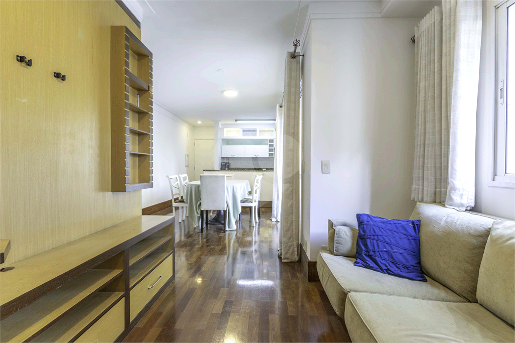 Apartamento - Perdizes - 1 Dormitório - 55 m².