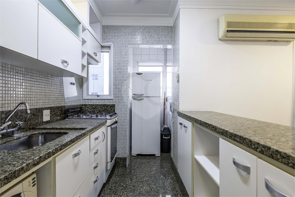 Apartamento - Perdizes - 1 Dormitório - 55 m².