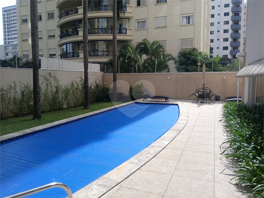 Apartamento - Perdizes - 1 Dormitório - 55 m².