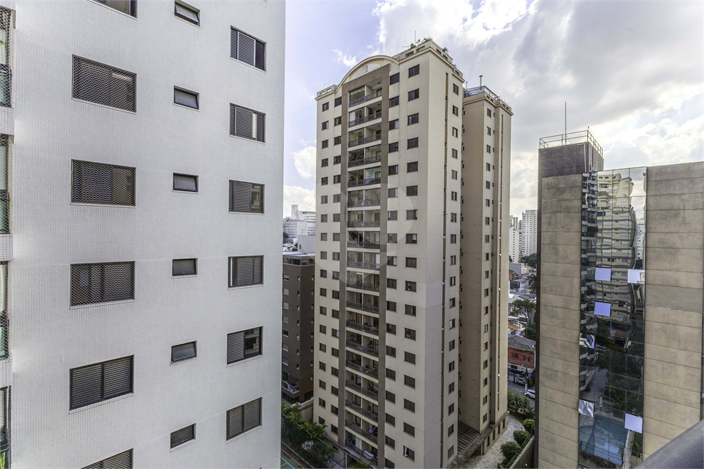 Apartamento - Perdizes - 1 Dormitório - 55 m².