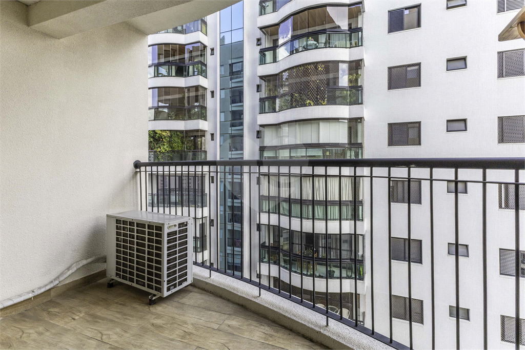Apartamento - Perdizes - 1 Dormitório - 55 m².
