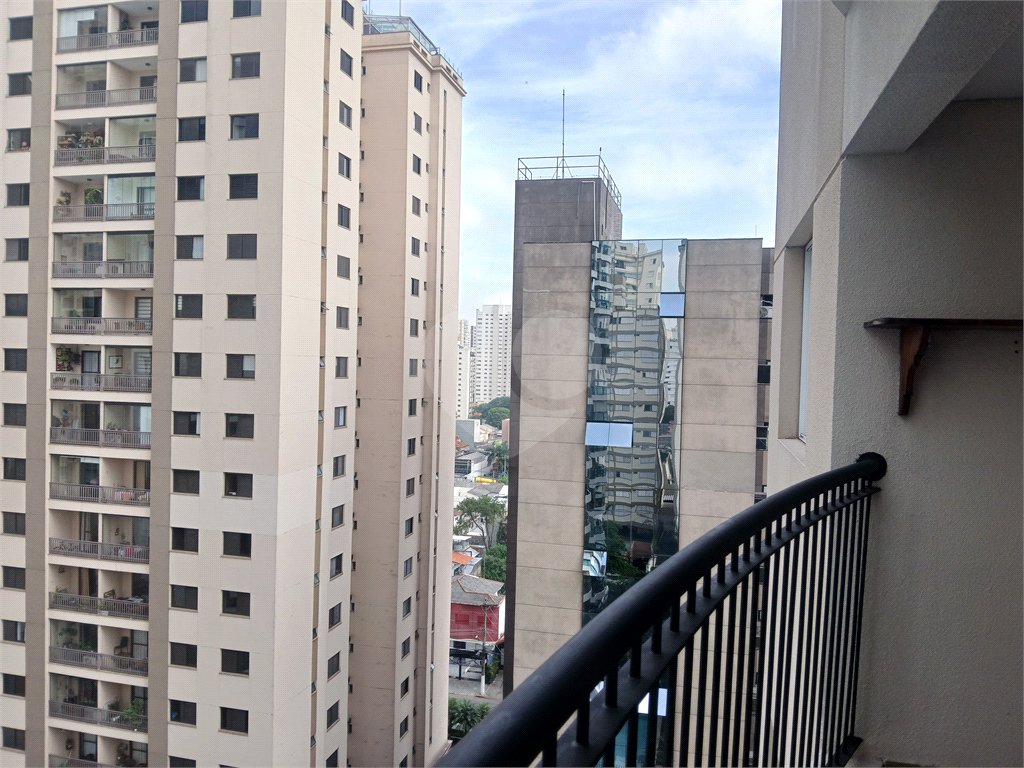 Apartamento - Perdizes - 1 Dormitório - 55 m².