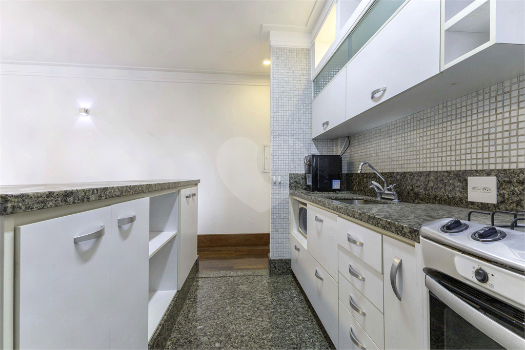 Apartamento - Perdizes - 1 Dormitório - 55 m².