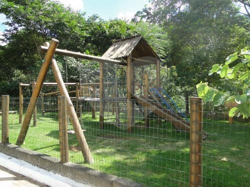 Terreno com projeto aprovado no melhor mais seguro e charmoso Condomínio da Serra e aceita permuta!