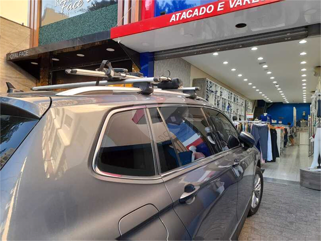 LOJA em PINHEIROS