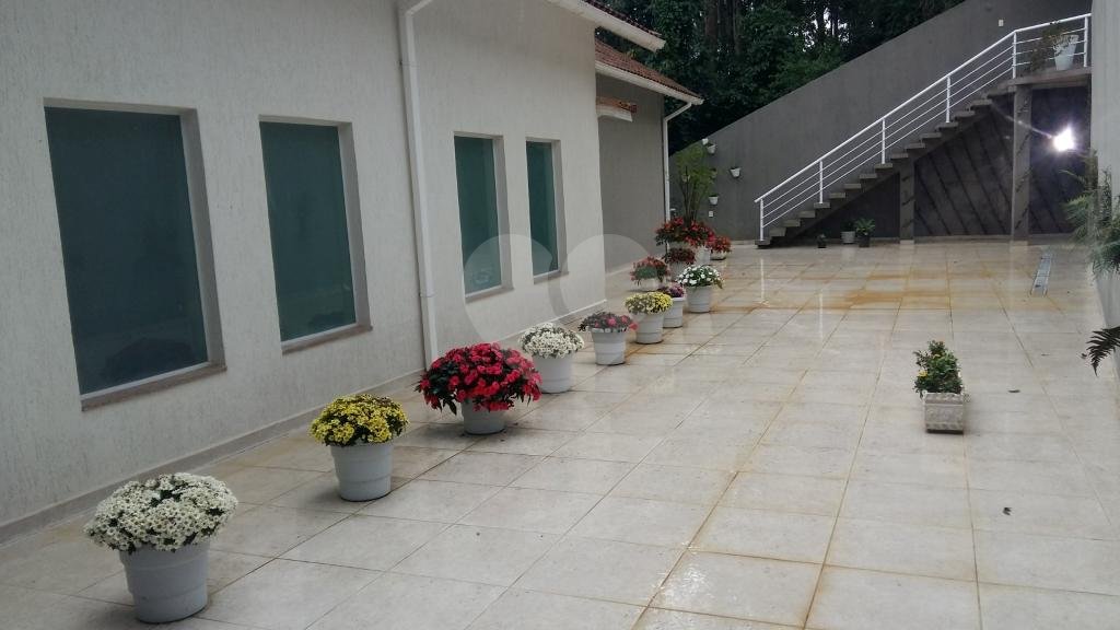 Elegante casa na Serra da Cantareira, em um dos melhores condomínios da Serra