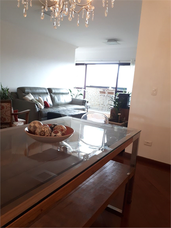 Apartamento à venda com 3 quartos, 157m² - Foto 7