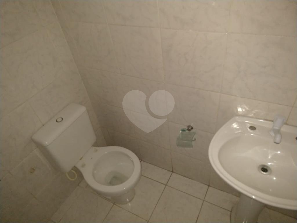 Ótimo Sobrado Residencial/Comercial na  Rua Jovita em Santana
