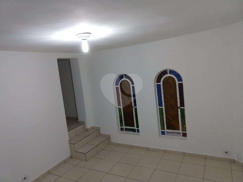 Ótimo Sobrado Residencial/Comercial na  Rua Jovita em Santana