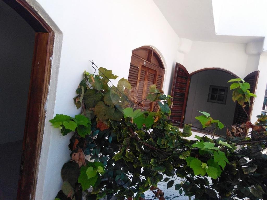 Ótimo Sobrado Residencial/Comercial na  Rua Jovita em Santana