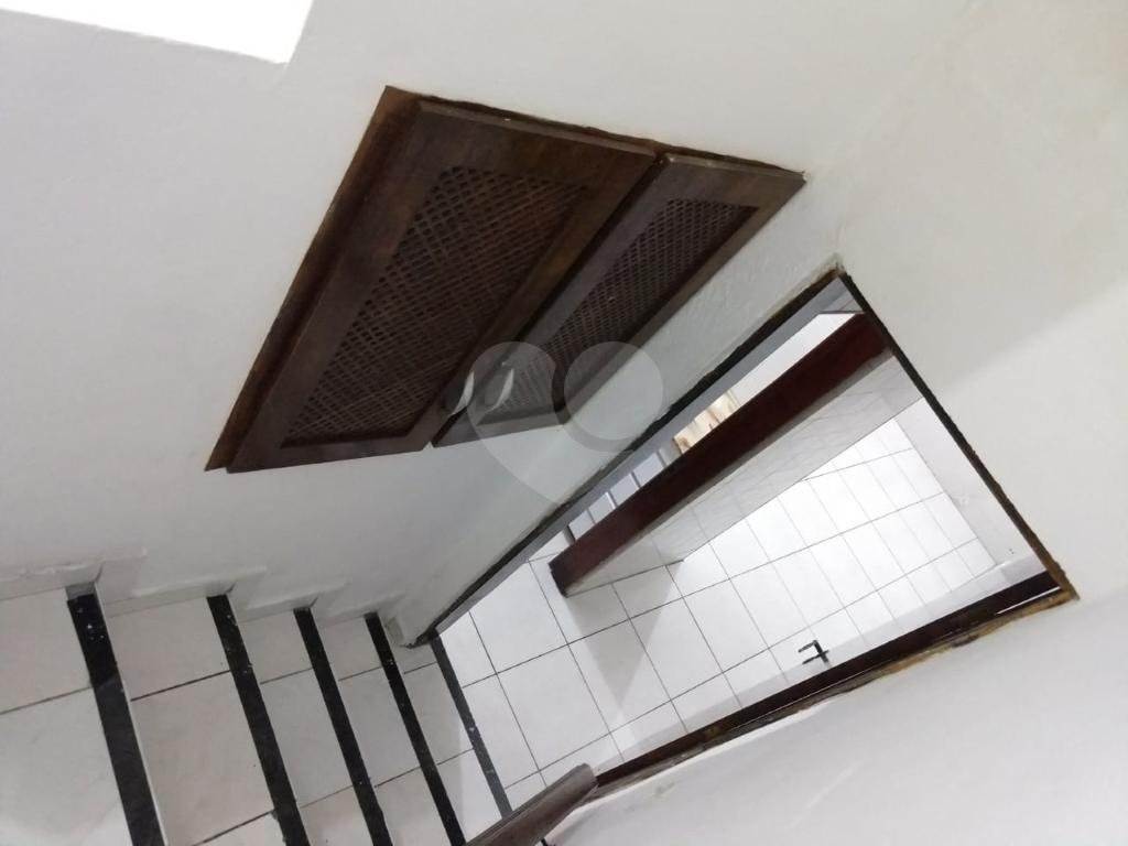 Ótimo Sobrado Residencial/Comercial na  Rua Jovita em Santana
