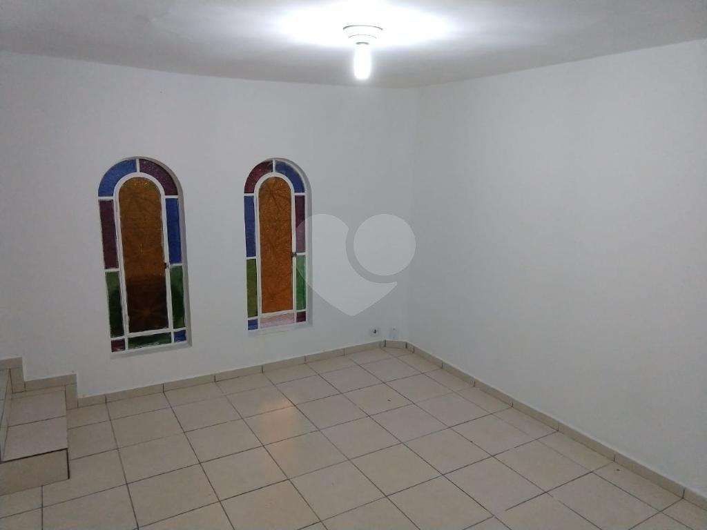 Ótimo Sobrado Residencial/Comercial na  Rua Jovita em Santana