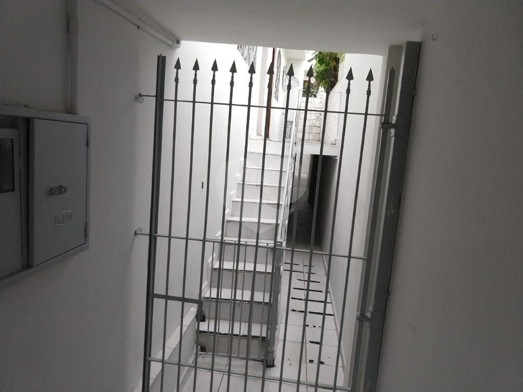 Ótimo Sobrado Residencial/Comercial na  Rua Jovita em Santana