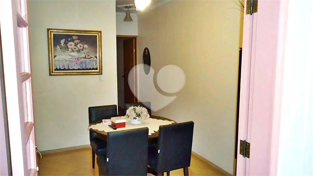 Sobrado à venda com 3 quartos, 200m² - Foto 6