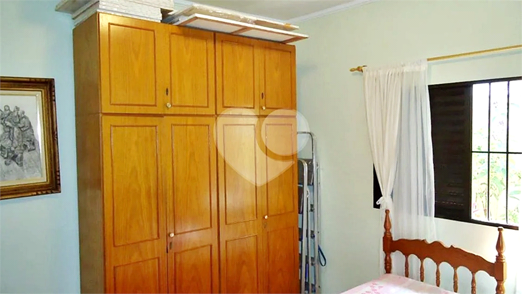 Sobrado à venda com 3 quartos, 200m² - Foto 9