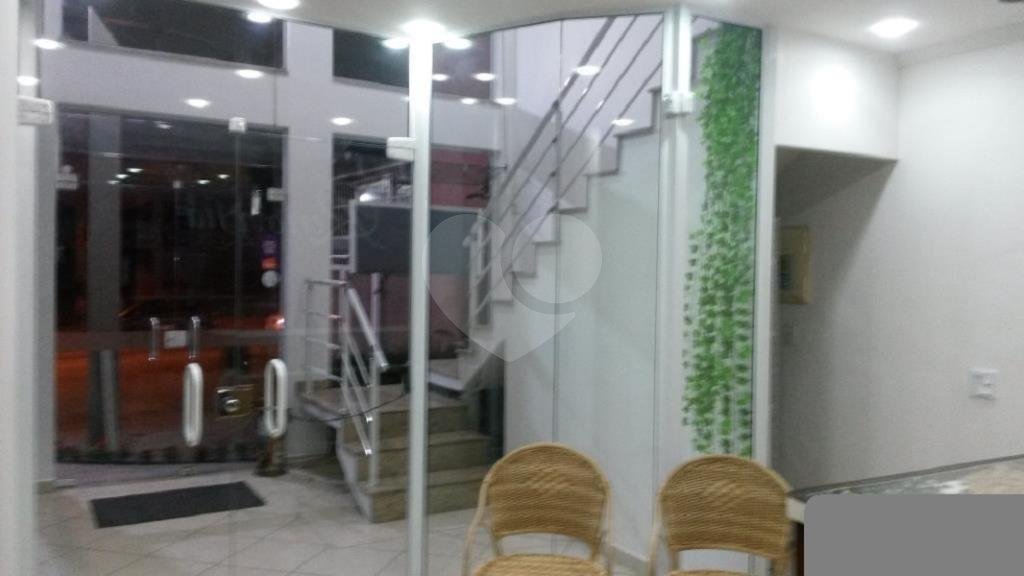 Prédio para venda e locação bem localizado em avenida de grande circulação no Jardim Japão.