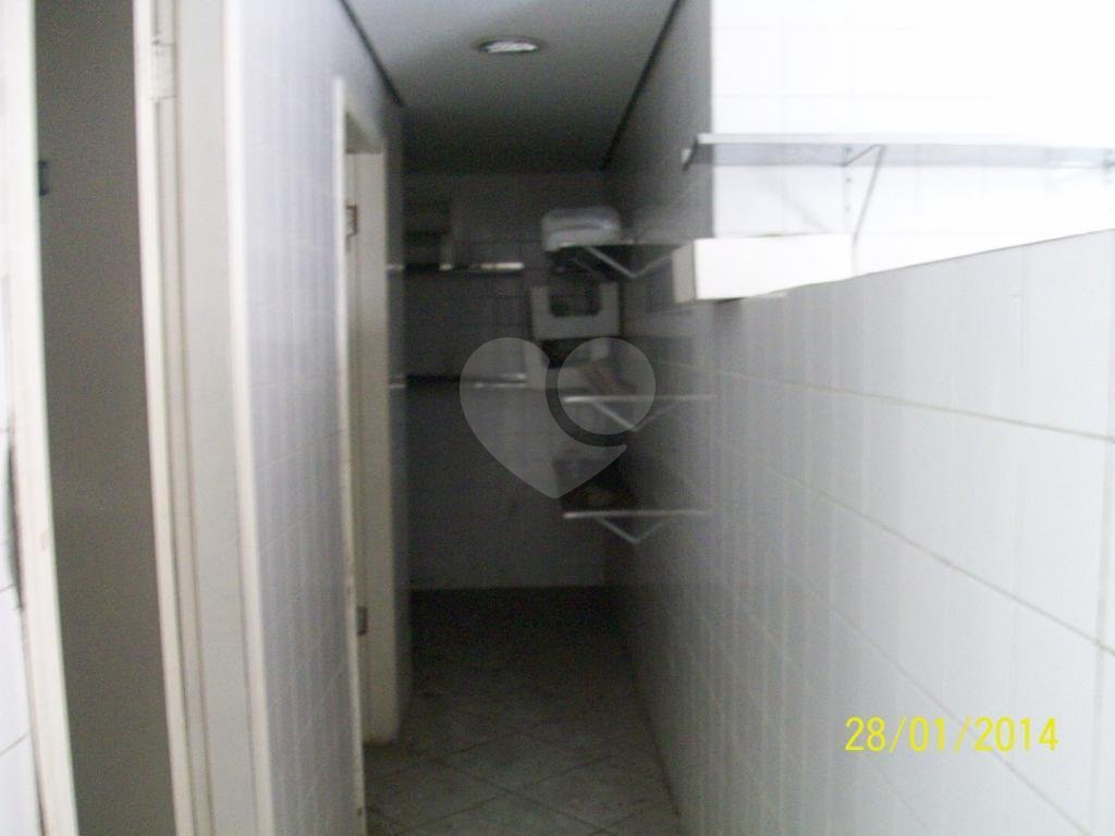 PRÉDIO INTEIRO em TREMEMBÉ