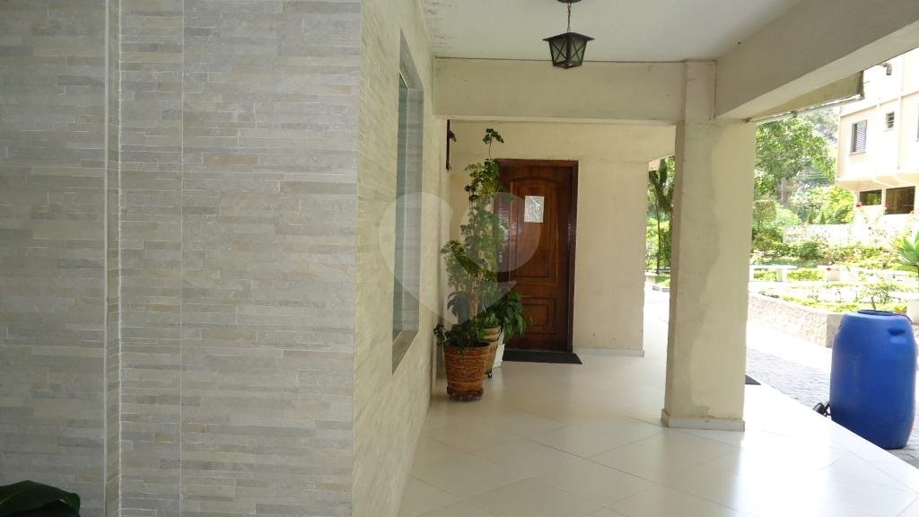 APARTAMENTO em TREMEMBÉ