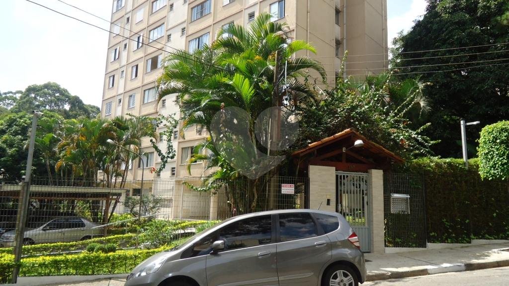 APARTAMENTO em TREMEMBÉ