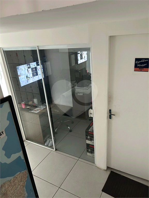 PRÉDIO INTEIRO em TUCURUVI
