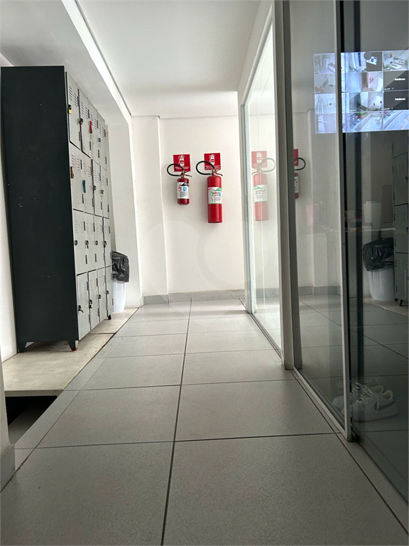 PRÉDIO INTEIRO em TUCURUVI