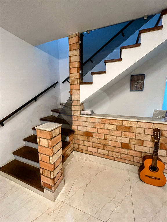 Casa à venda com 3 quartos, 169m² - Foto 11