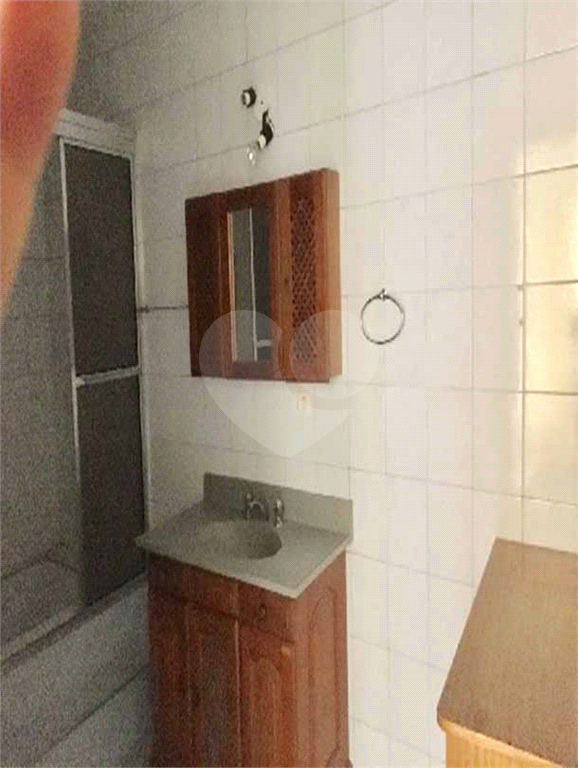 Sobrado à venda com 3 quartos, 200m² - Foto 13