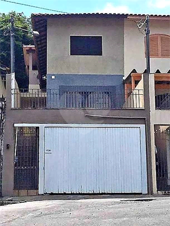 Sobrado à venda com 3 quartos, 200m² - Foto 17