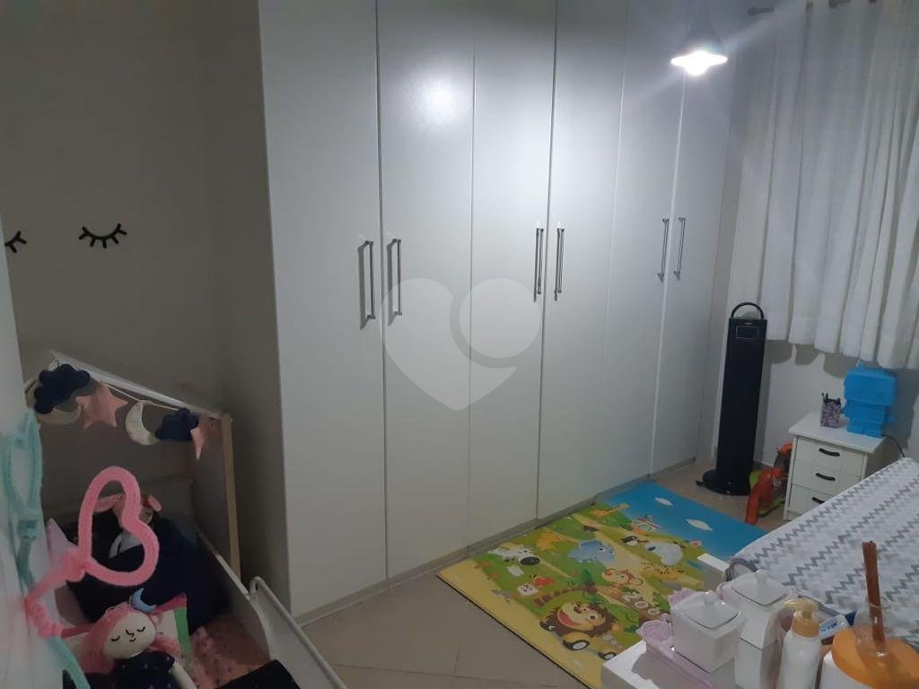 Apartamento à venda com 2 quartos, 63m² - Foto 3