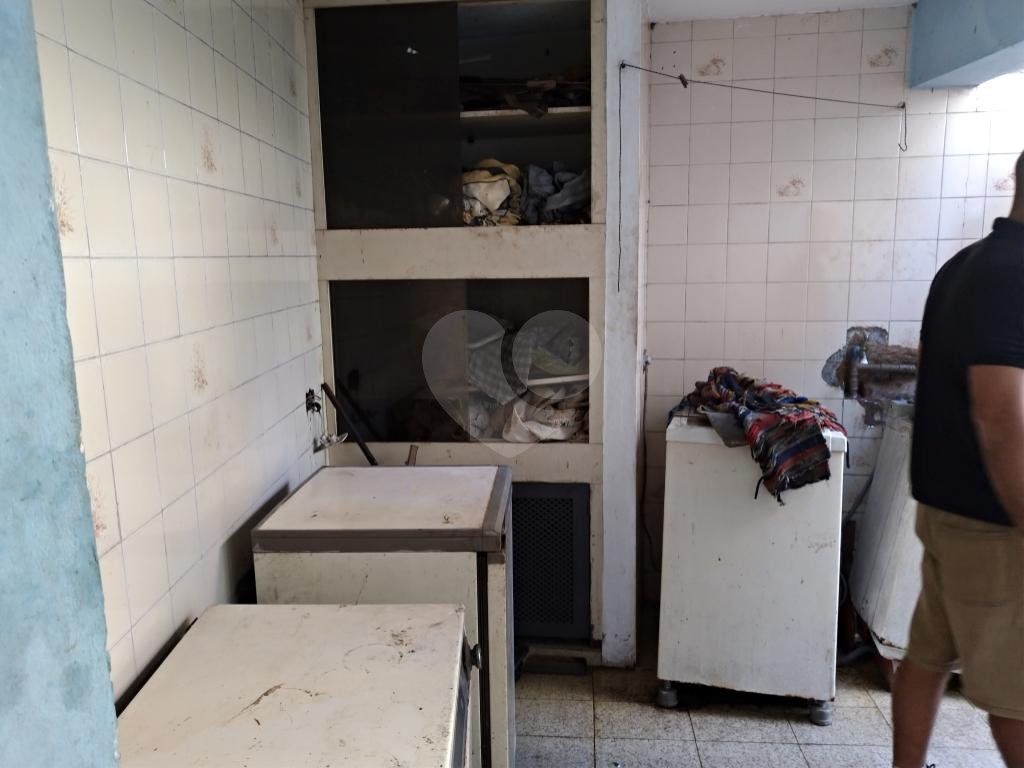 Sobrado à venda com 2 quartos, 193m² - Foto 12