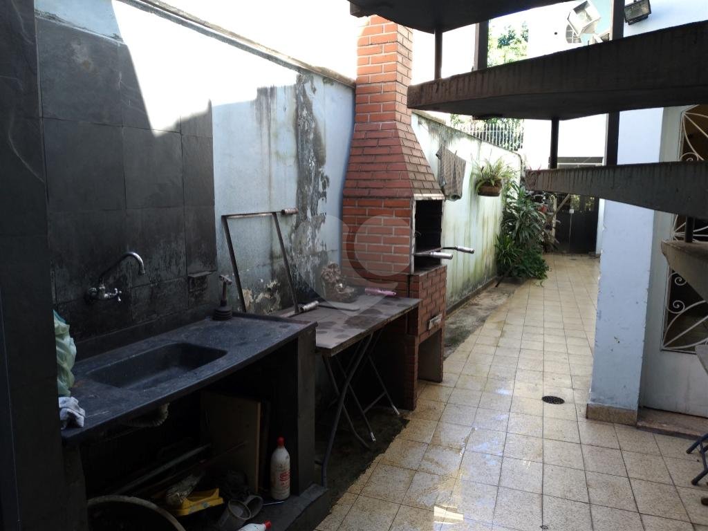 Sobrado à venda com 2 quartos, 193m² - Foto 11