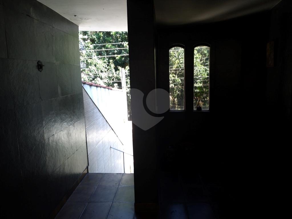 Sobrado à venda com 2 quartos, 193m² - Foto 13