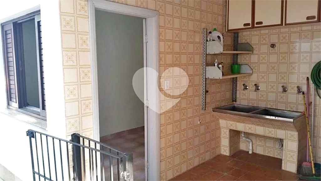 Casa à venda com 3 quartos, 356m² - Foto 18