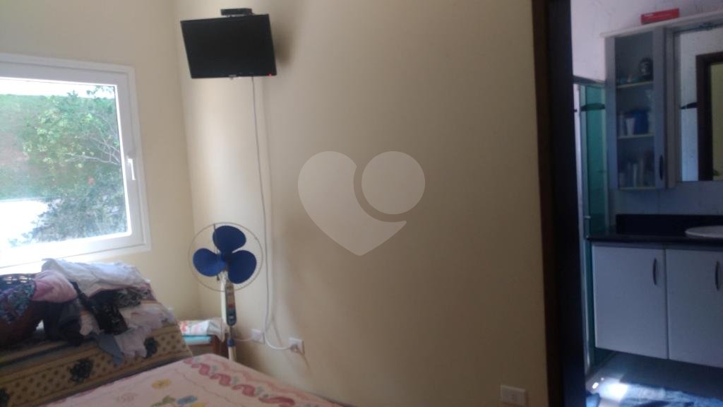 LINDA CASA EM CONDOMÍNIO - ARUJÁ SP