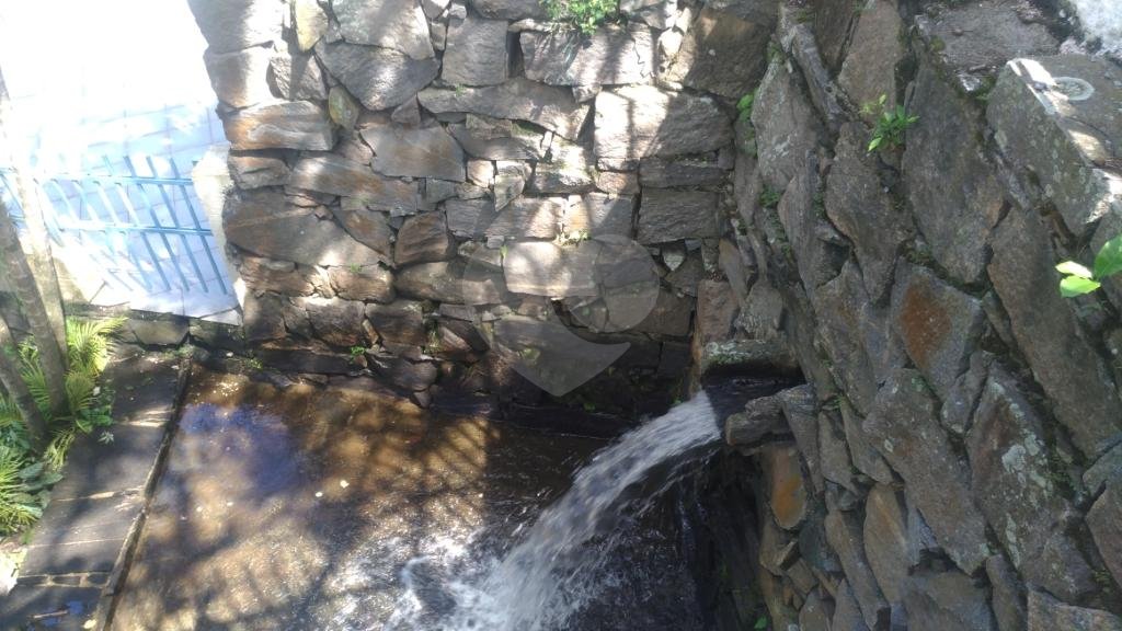 LINDA CASA EM CONDOMÍNIO - ARUJÁ SP