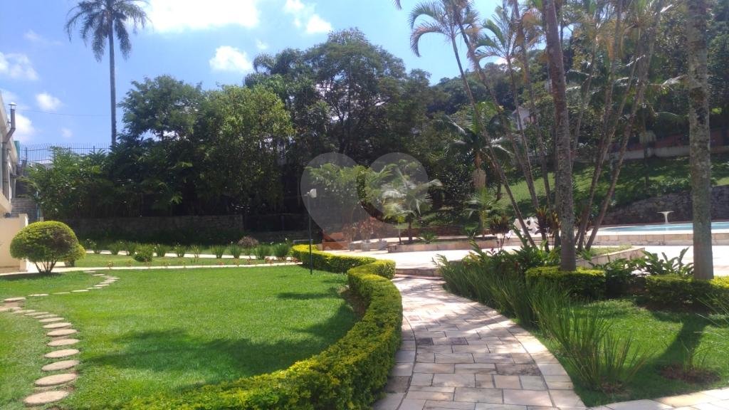 LINDA CASA EM CONDOMÍNIO - ARUJÁ SP