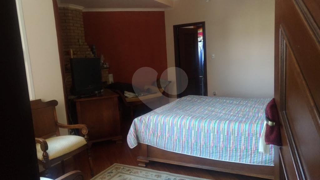 LINDA CASA EM CONDOMÍNIO - ARUJÁ SP