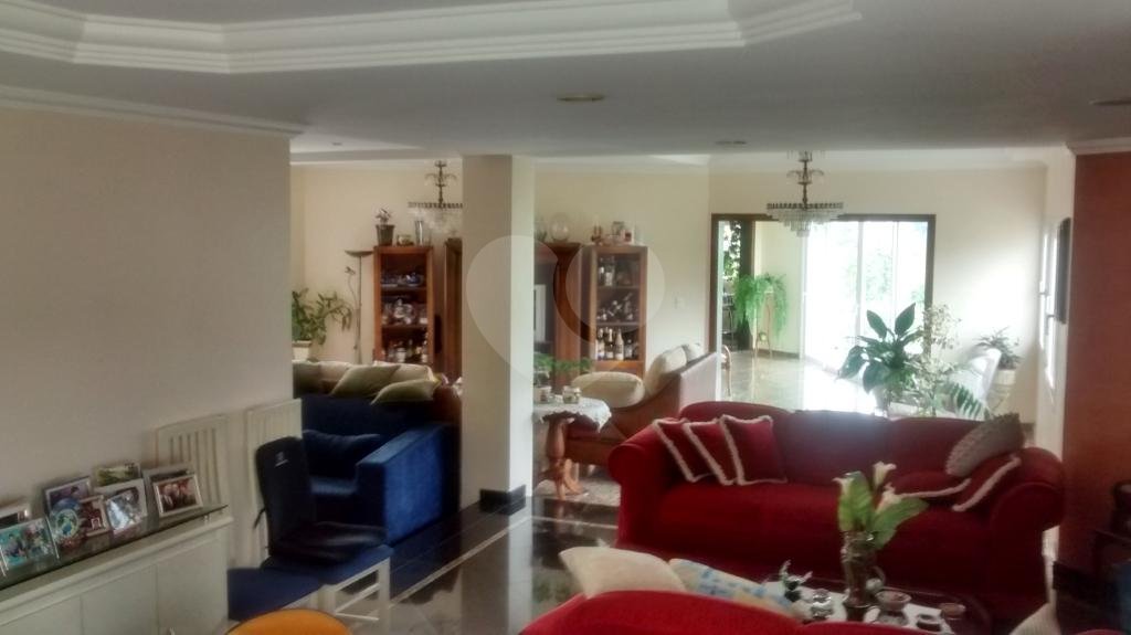LINDA CASA EM CONDOMÍNIO - ARUJÁ SP