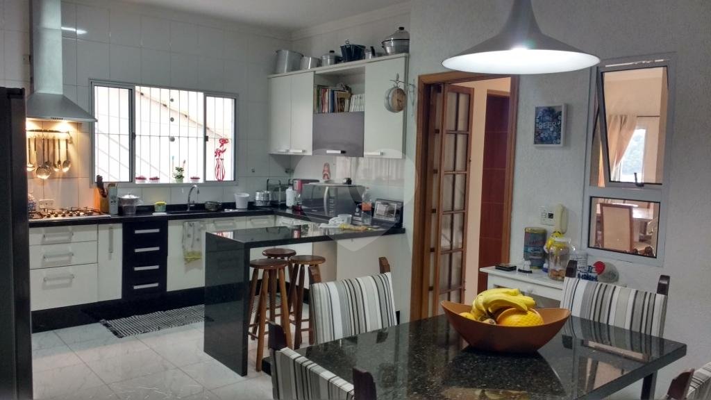 Sobrado à venda com 3 quartos, 194m² - Foto 7