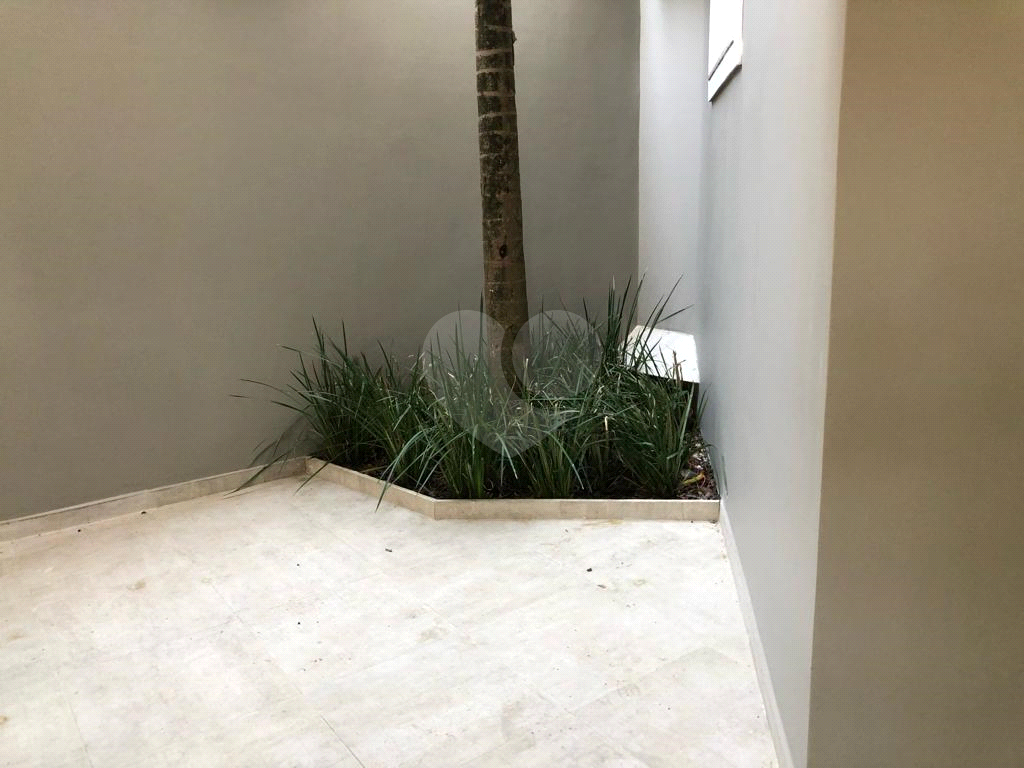 Casa, 4 dormitórios, 2 suítes, 8 vagas, à venda em Barro Branco, em São Paulo