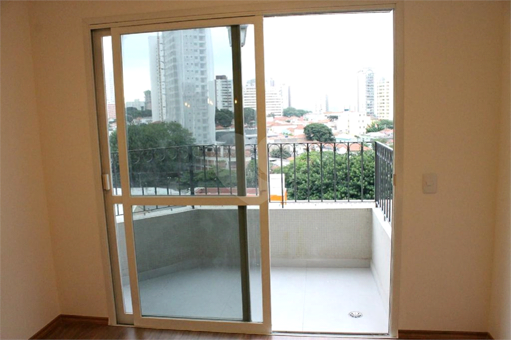 Apartamento reformado à venda com 3 quartos, varanda, 2 vagas, lazer completo - Pompéia