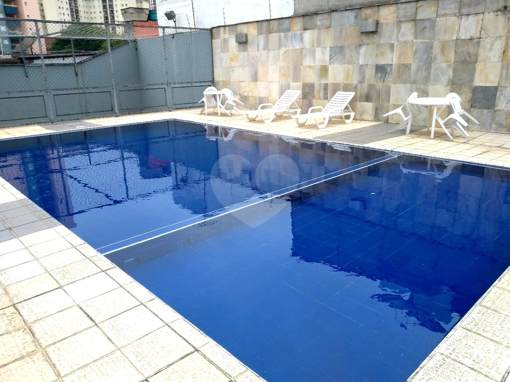 Apartamento reformado à venda com 3 quartos, varanda, 2 vagas, lazer completo - Pompéia