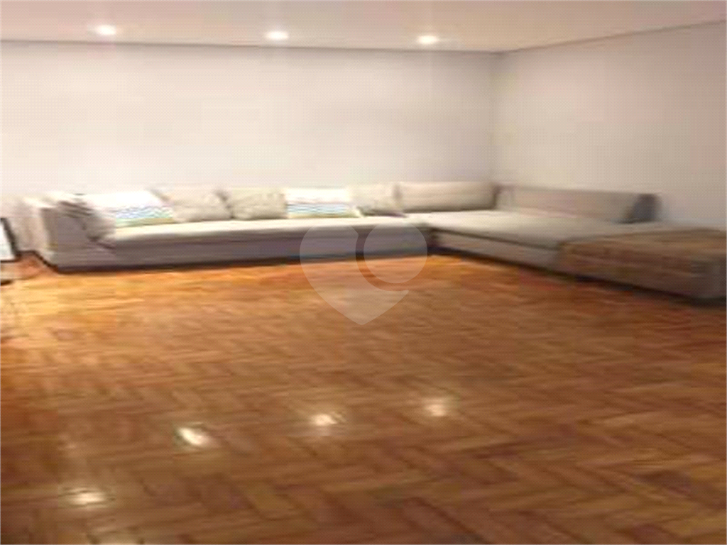 Apartamento Dois dormitórios