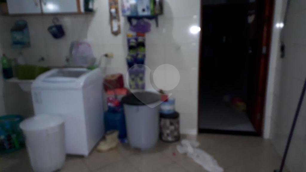 Maravilhoso e amplo sobrado na Vila Roque com 04 vagas de garagem nada para fazer impecavel.