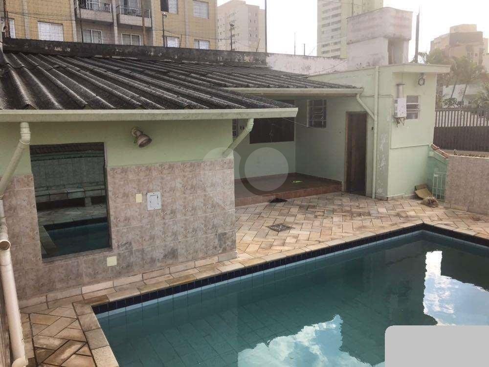 Sobrado com piscina na Parada Inglesa